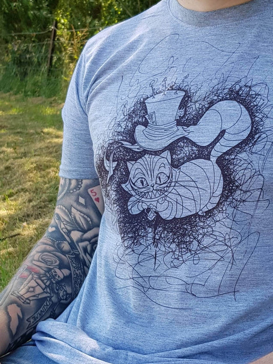 Cheshire cat tshirt, Alice in Wonderland gift, Cat t-shirt, Alice tshirt. Unusual gift for Alice fans. Hand drawn Cheshire cat